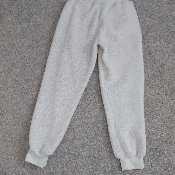 Blank NYC fuzzy joggers - Picture 2 of 7